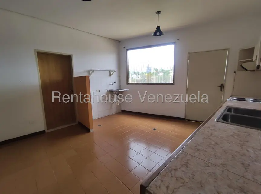 Anexo (1 Nivel) en Alquiler en Lomas de La Trinidad, Distrito Metropolitano - 8