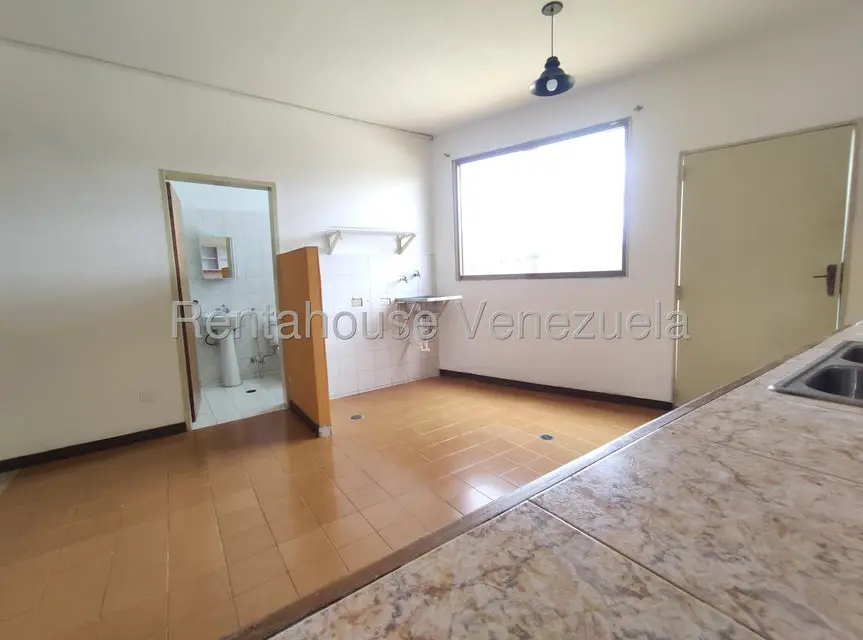 Anexo (1 Nivel) en Alquiler en Lomas de La Trinidad, Distrito Metropolitano - 9