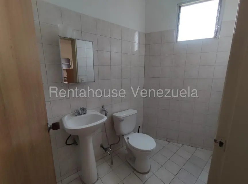 Anexo (1 Nivel) en Alquiler en Lomas de La Trinidad, Distrito Metropolitano - 10