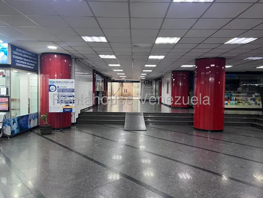 Comercial (Oficina) en Venta en Parroquia Altagracia, Distrito Metropolitano - 11