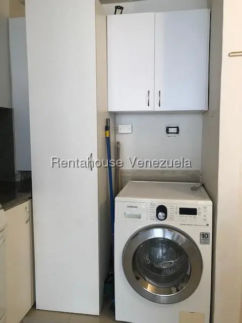 Apartamento (1 Nivel) en Alquiler en Los Pomelos, Distrito Metropolitano - 11
