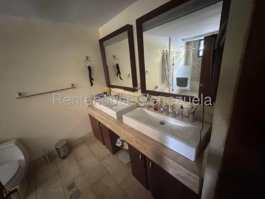 Casa (Multipes Niveles) en Venta en El Hatillo, Distrito Metropolitano - 32