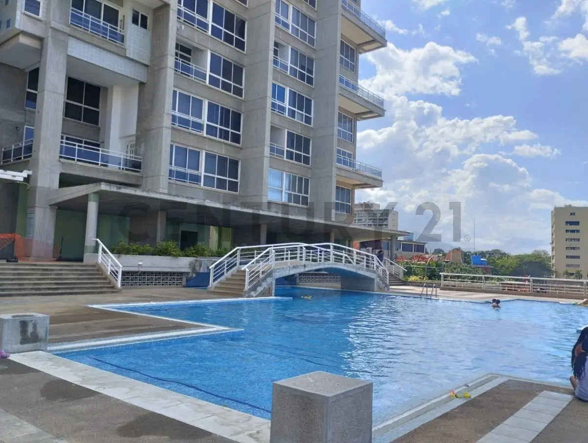 Apartamento con excelente vista al mar en Av. La Costanera - 2