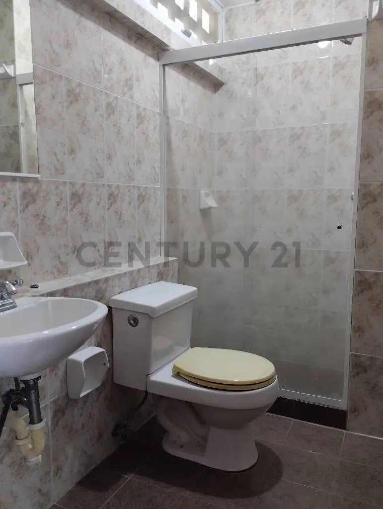 Apartamento con excelente vista al mar en Av. La Costanera - 12