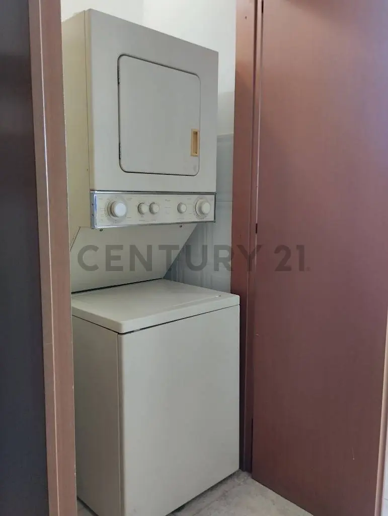 Apartamento con excelente vista al mar en Av. La Costanera - 15