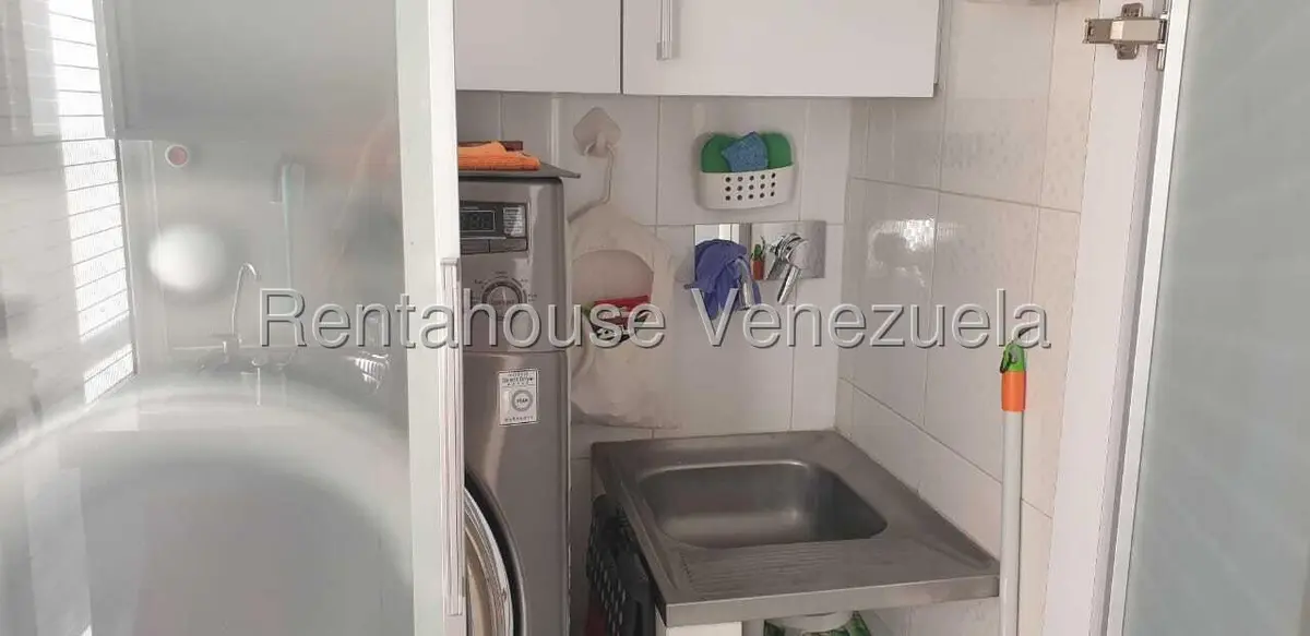 Apartamento (1 Nivel) en Venta en Las Acacias, Distrito Metropolitano - 13