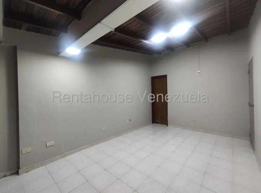Casa (1 Nivel) en Venta en Centro, Lara - 15