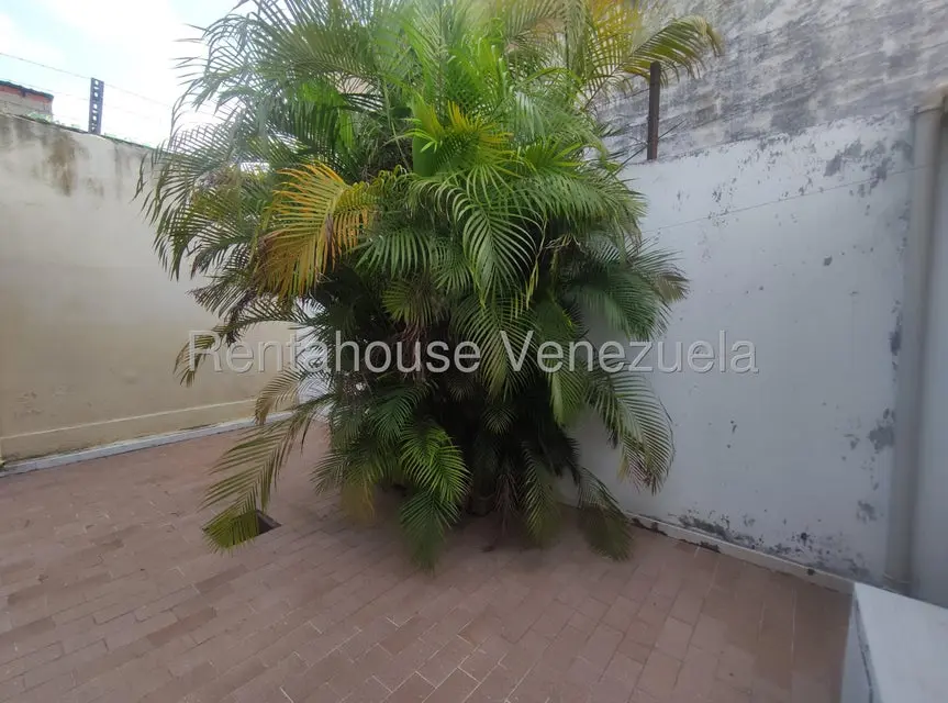 Casa (1 Nivel) en Venta en Centro, Lara - 23