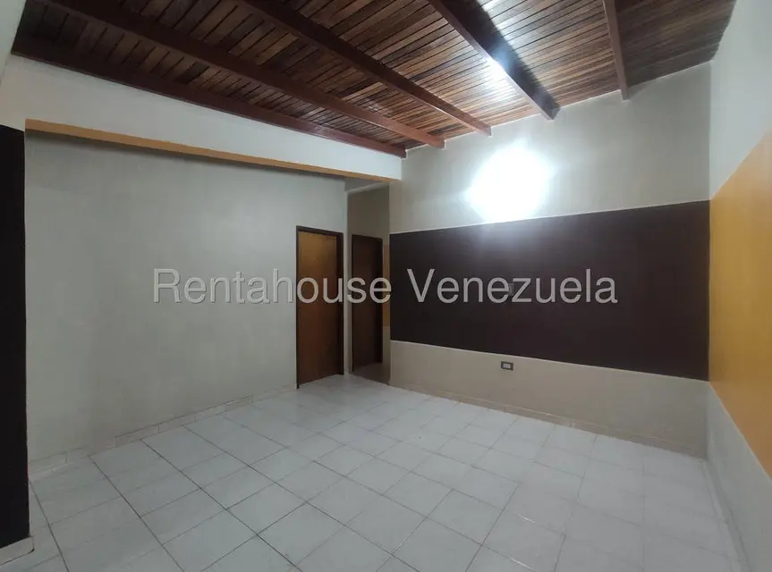 Casa (1 Nivel) en Venta en Centro, Lara - 6