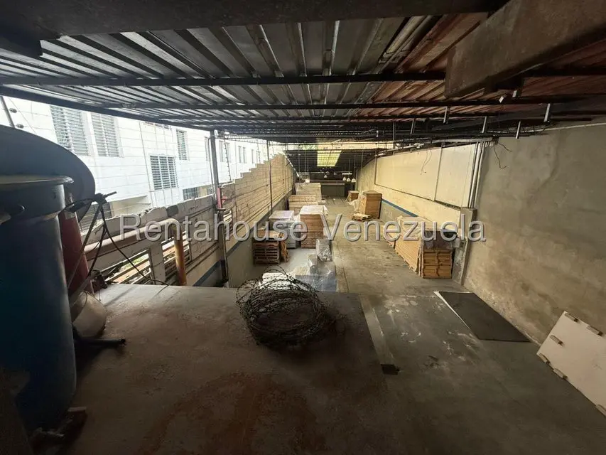 Comercial (Galpon - Deposito) en Venta en La Campiña, Distrito Metropolitano - 16