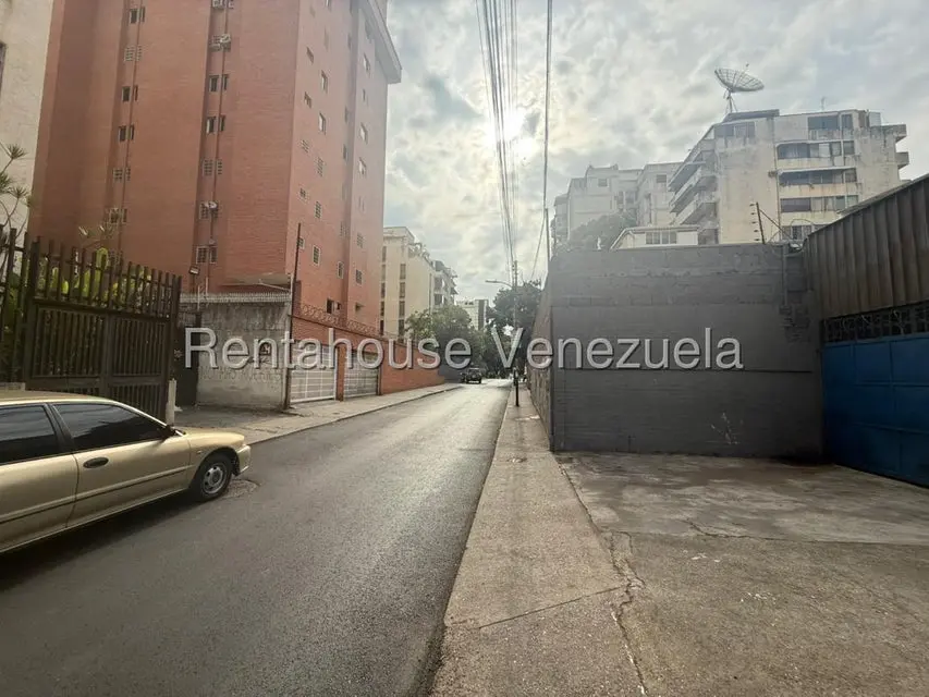 Comercial (Galpon - Deposito) en Venta en La Campiña, Distrito Metropolitano - 5