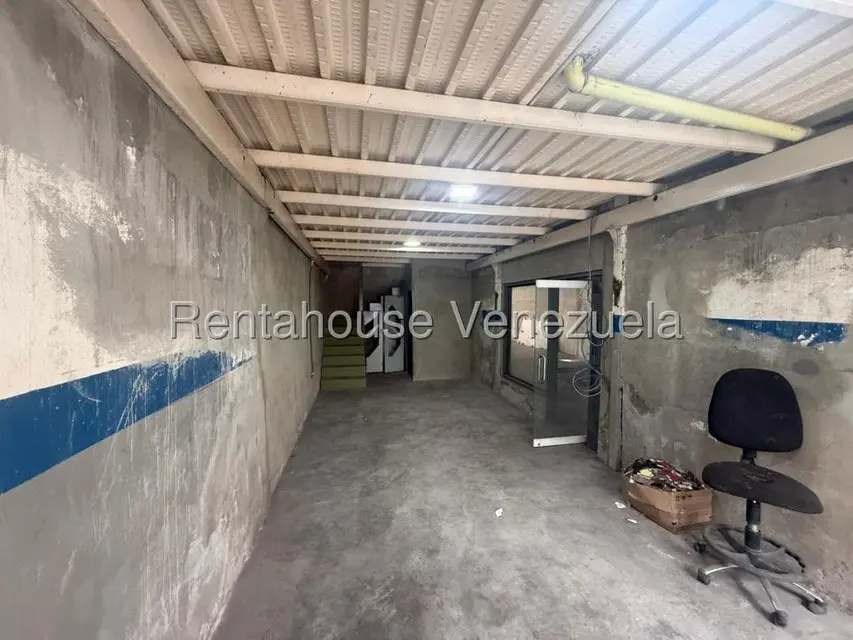 Comercial (Galpon - Deposito) en Venta en La Campiña, Distrito Metropolitano - 10