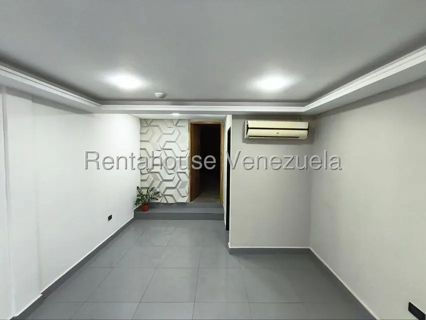 Comercial (Local Comercial) en Alquiler en Zona Centro, Aragua - 11