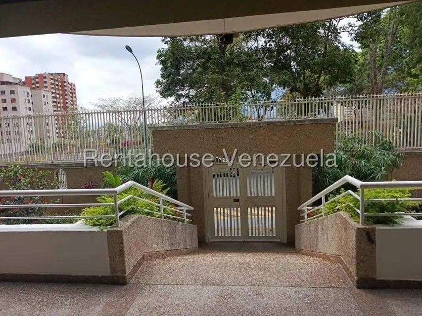 Apartamento (1 Nivel) en Venta en Lomas del Avila, Distrito Metropolitano - 11