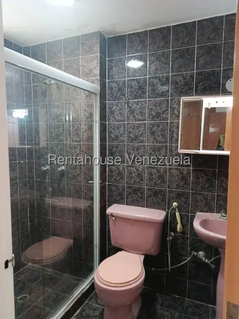 Apartamento (1 Nivel) en Venta en Lomas del Avila, Distrito Metropolitano - 4