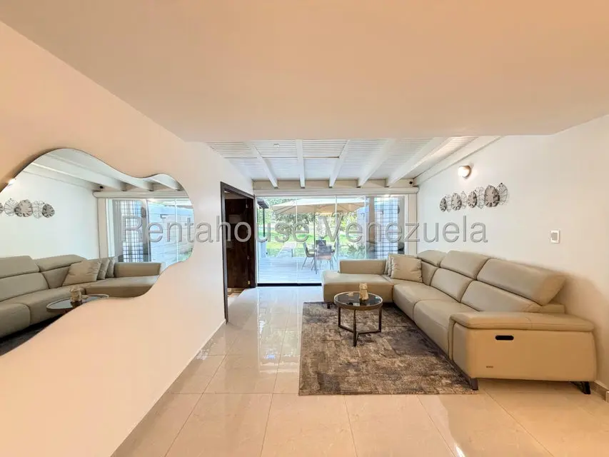 Casa (Duplex) en Venta en El Pedregal, Lara - 11