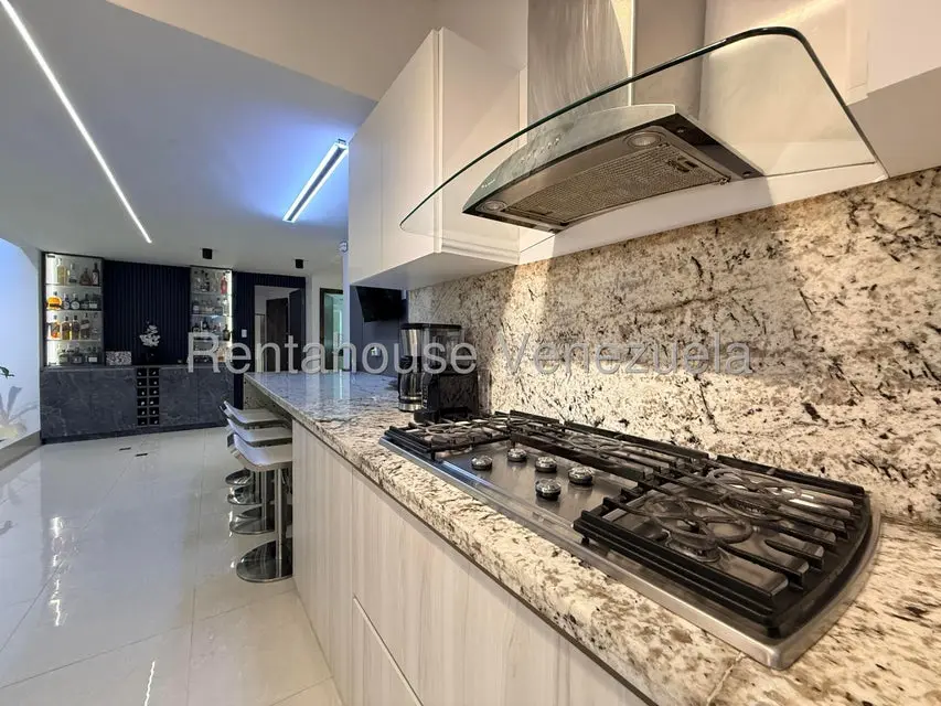 Casa (Duplex) en Venta en El Pedregal, Lara - 17