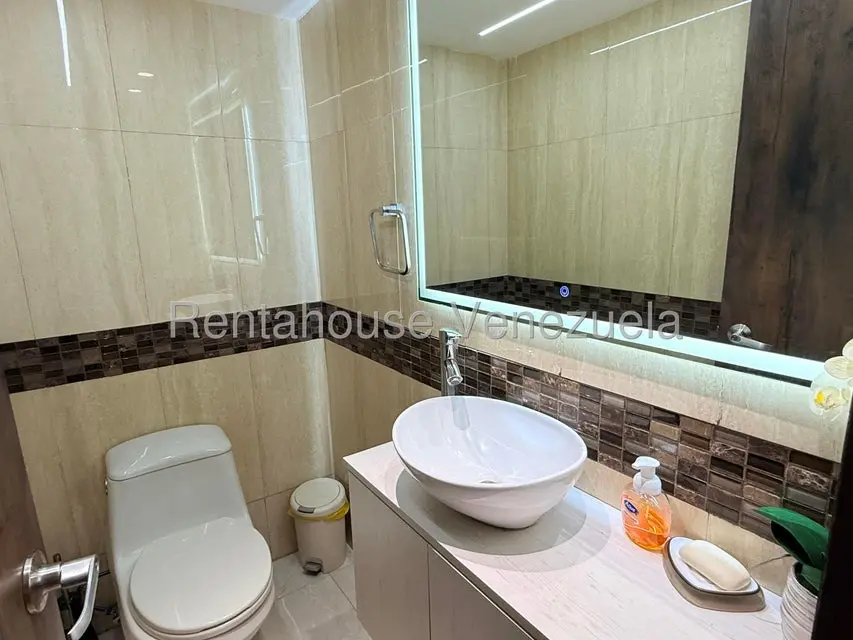 Casa (Duplex) en Venta en El Pedregal, Lara - 40