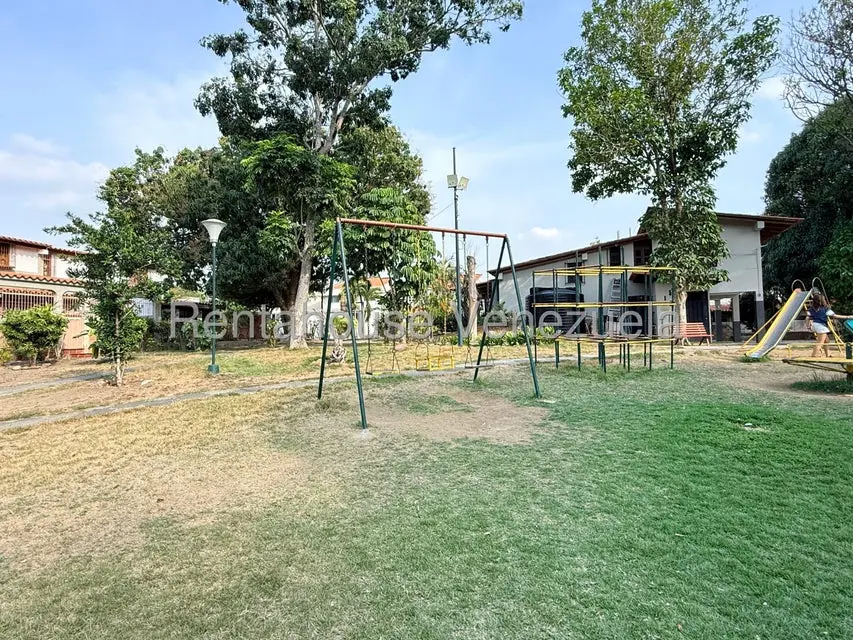 Casa (Duplex) en Venta en El Pedregal, Lara - 55