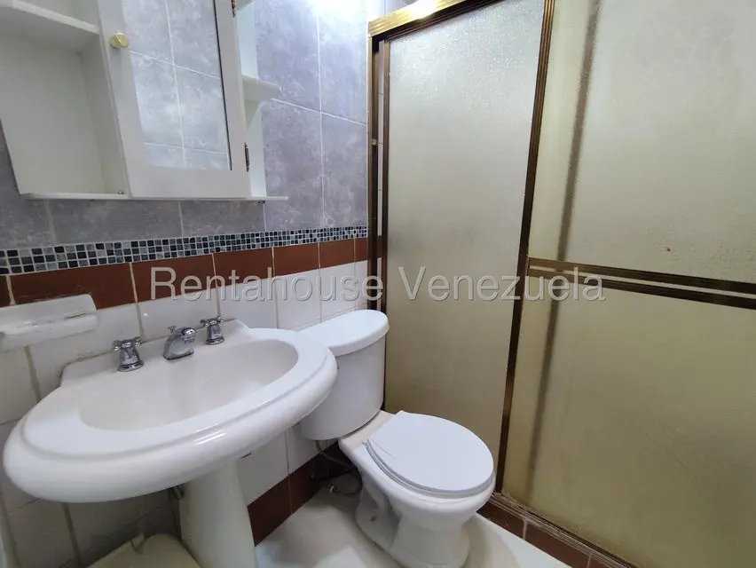 Casa (Duplex) en Venta en Villa Colonial, Portuguesa - 11