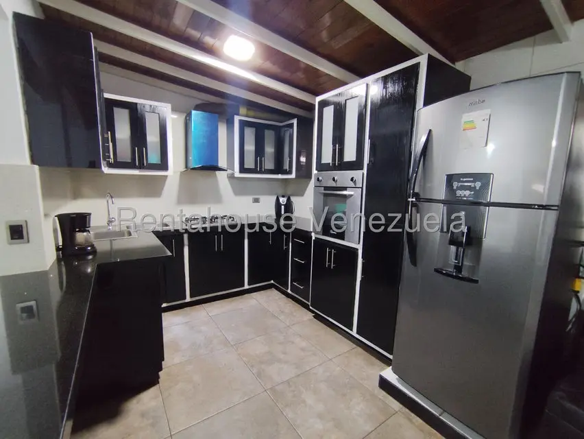 Casa (Duplex) en Venta en Villa Colonial, Portuguesa - 4