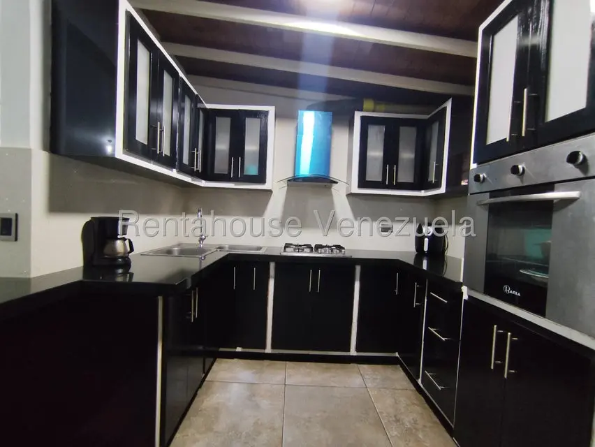 Casa (Duplex) en Venta en Villa Colonial, Portuguesa - 5