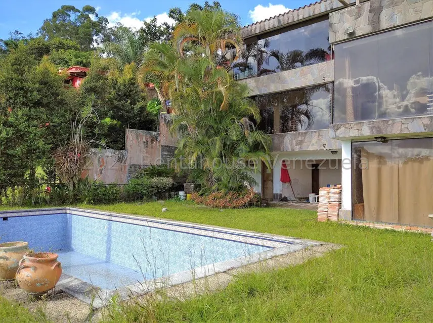 Casa (Multipes Niveles) en Venta en La Lagunita Country Club, Distrito Metropolitano - 3