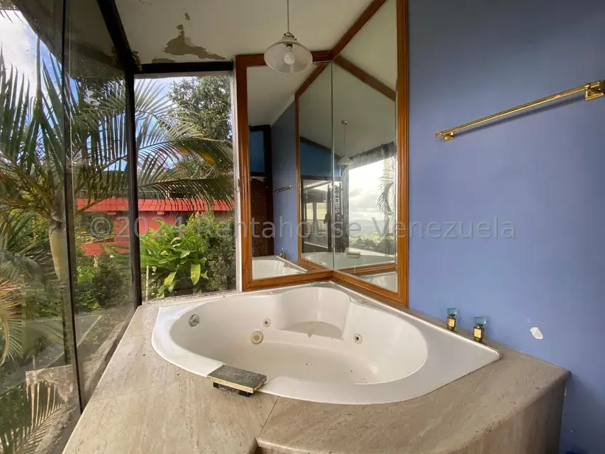 Casa (Multipes Niveles) en Venta en La Lagunita Country Club, Distrito Metropolitano - 29