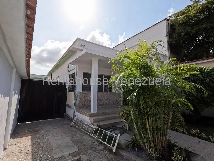 Casa (Duplex) en Venta en Parroquia Catedral, Lara - 3