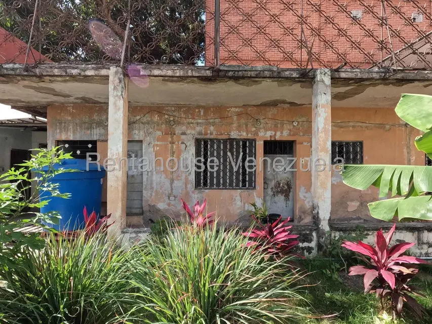 Casa (Duplex) en Venta en Parroquia Catedral, Lara - 27