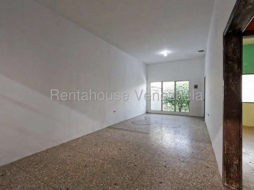 Casa (Duplex) en Venta en Parroquia Catedral, Lara - 5