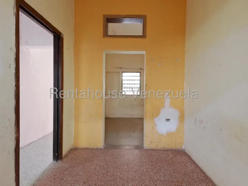 Casa (Duplex) en Venta en Parroquia Catedral, Lara - 8