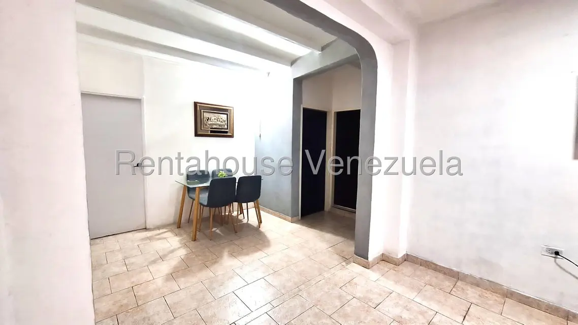 Casa (1 Nivel) en Venta en Los Pinos, Lara - 2