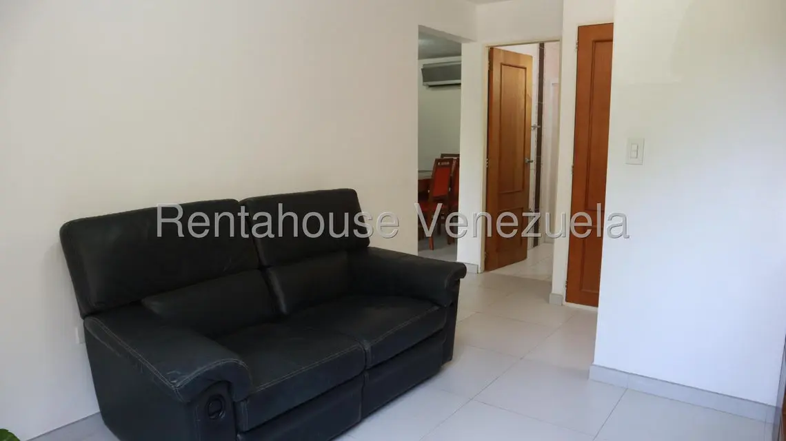 Apartamento (1 Nivel) en Venta en Colinas de La Tahona, Distrito Metropolitano - 8