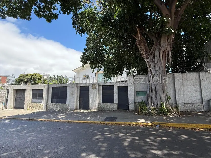 Casa (Duplex) en Alquiler en Altamira, Distrito Metropolitano