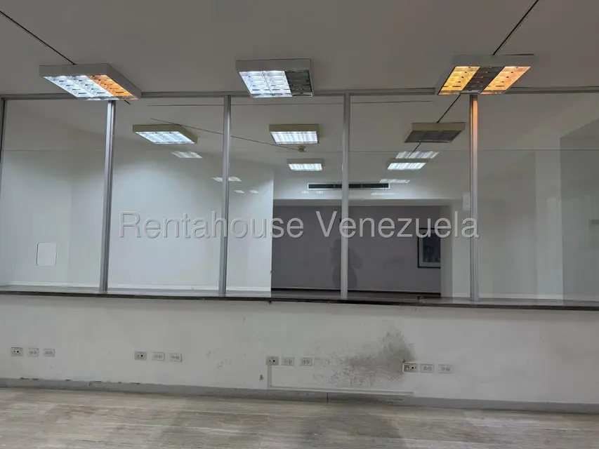 Casa (Duplex) en Alquiler en Altamira, Distrito Metropolitano - 11