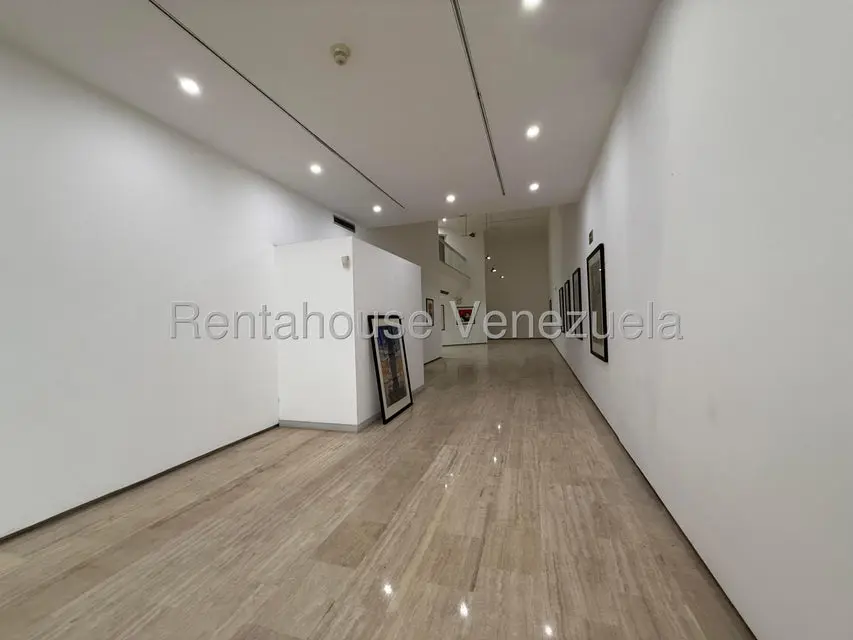 Casa (Duplex) en Alquiler en Altamira, Distrito Metropolitano - 14