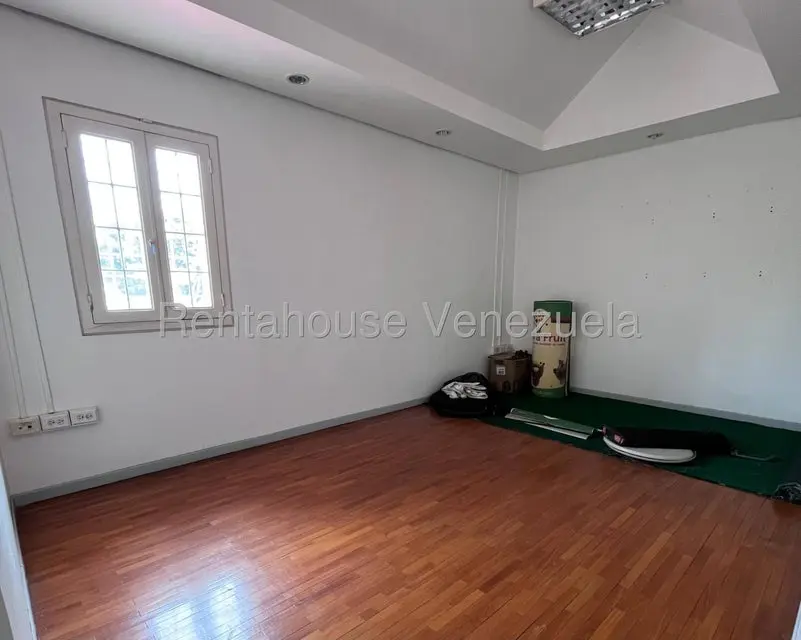 Casa (Duplex) en Alquiler en Altamira, Distrito Metropolitano - 23