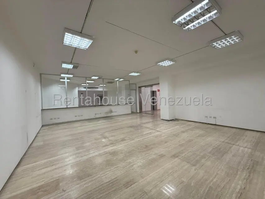 Casa (Duplex) en Alquiler en Altamira, Distrito Metropolitano - 9