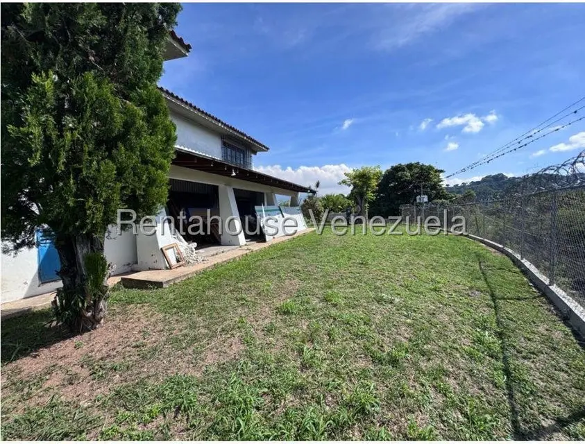 Casa (Multipes Niveles) en Venta en Valle Arriba, Distrito Metropolitano - 2
