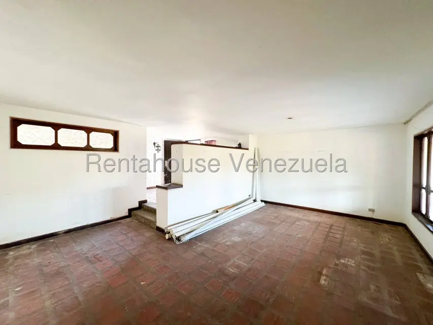 Casa (Multipes Niveles) en Venta en Valle Arriba, Distrito Metropolitano - 26