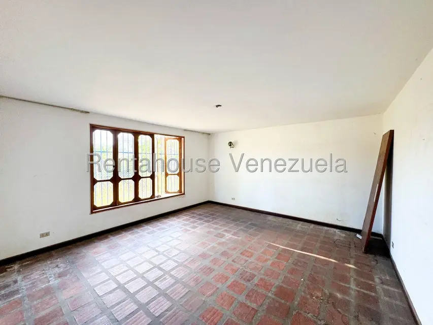 Casa (Multipes Niveles) en Venta en Valle Arriba, Distrito Metropolitano - 28