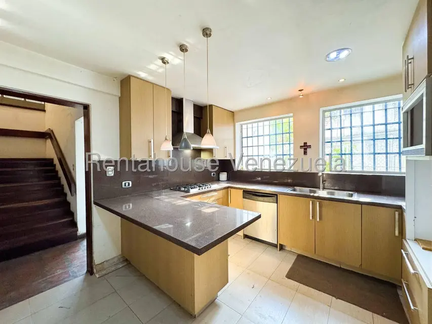 Casa (Multipes Niveles) en Venta en Valle Arriba, Distrito Metropolitano - 37