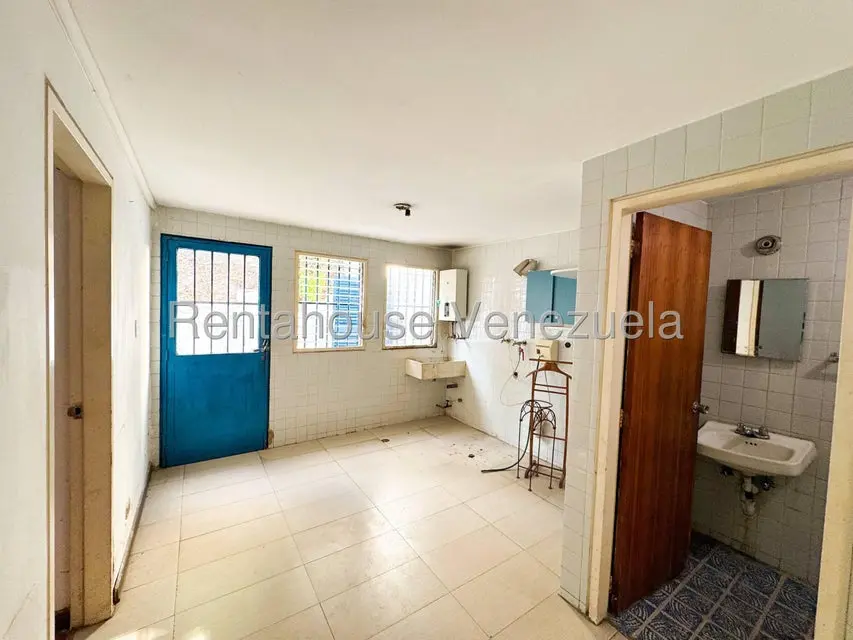 Casa (Multipes Niveles) en Venta en Valle Arriba, Distrito Metropolitano - 38