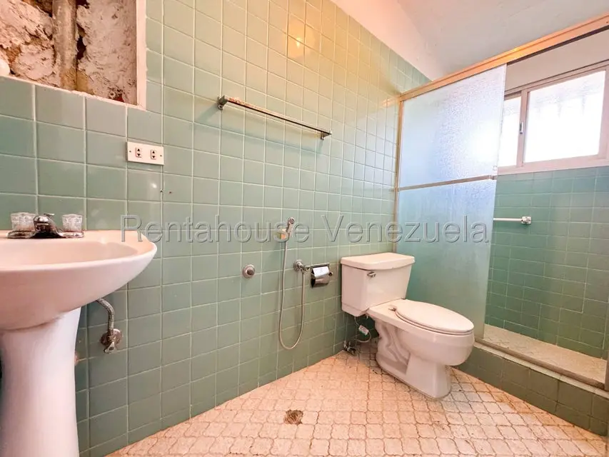 Casa (Multipes Niveles) en Venta en Valle Arriba, Distrito Metropolitano - 63