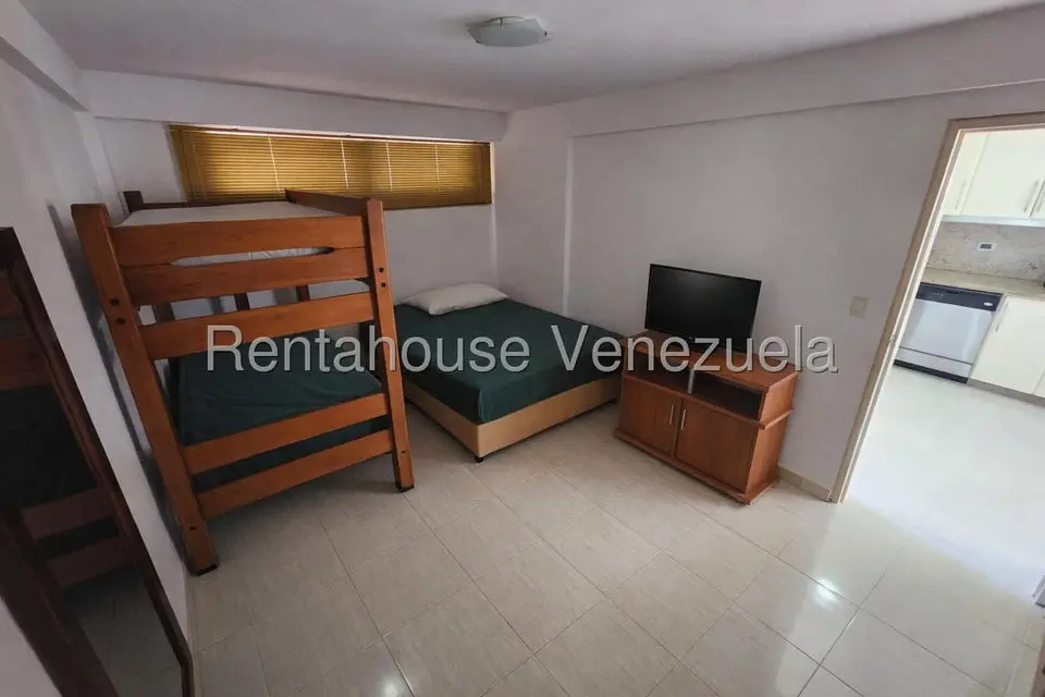 Apartamento (1 Nivel) en Venta en Carenero, Miranda - 12