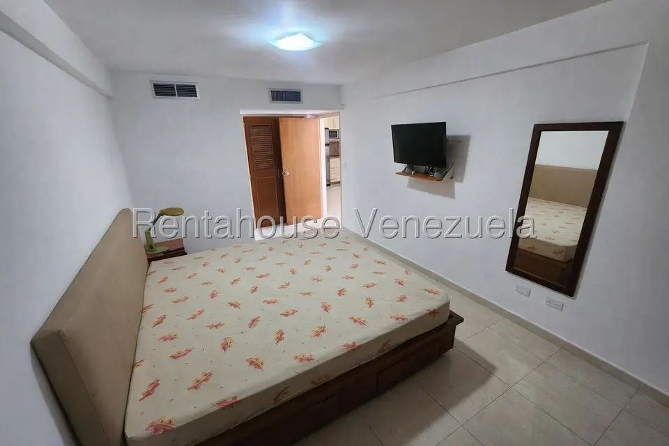Apartamento (1 Nivel) en Venta en Carenero, Miranda - 14