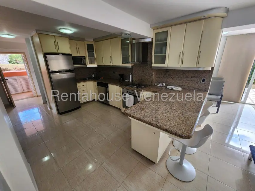 Apartamento (1 Nivel) en Venta en Carenero, Miranda - 9