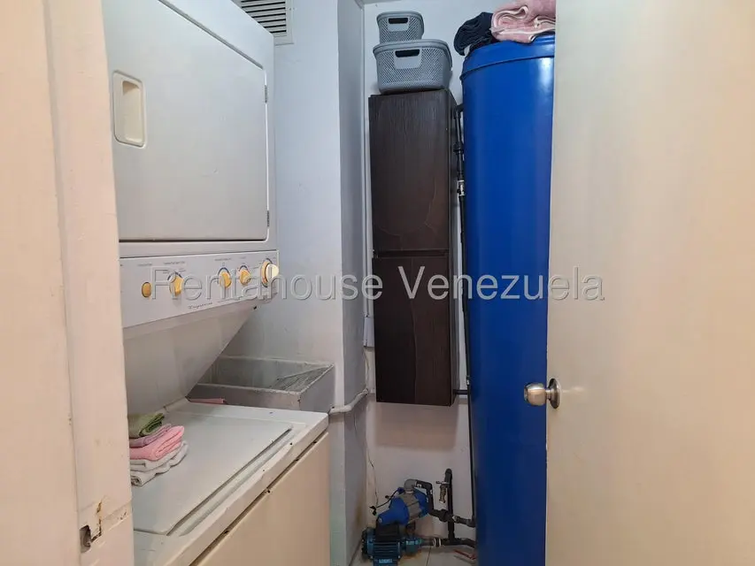 Apartamento (1 Nivel) en Alquiler en Colinas de La Tahona, Distrito Metropolitano - 21