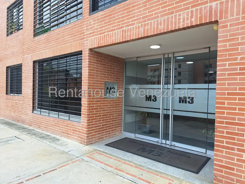 Apartamento (1 Nivel) en Alquiler en Colinas de La Tahona, Distrito Metropolitano - 22